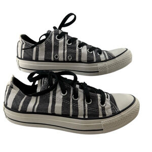 Converse Womens‎ 6 Zebra Ox Sneakers Black White Striped 543935F EUC